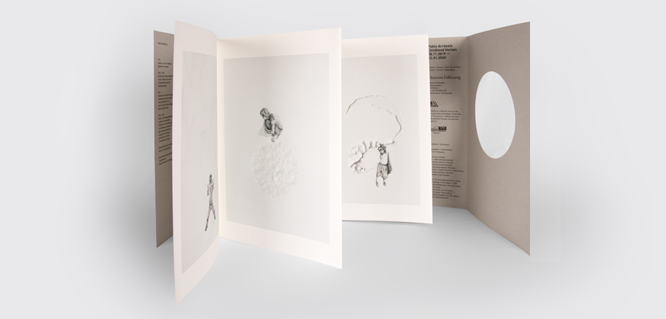 Johanna Unterberg, Ausstellungspublikation Pablo Arrazola, Childhood Heroes Museum Folkwang